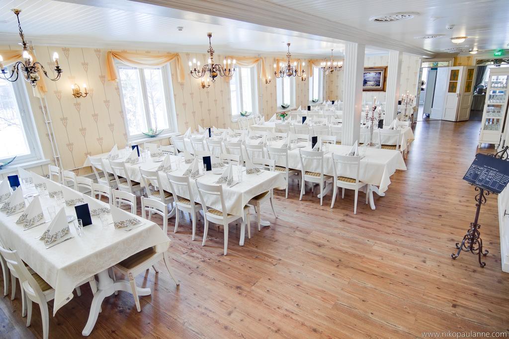 Vaihmalan Hovi Hotel Lempäälä Eksteriør billede
