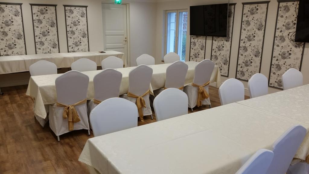 Vaihmalan Hovi Hotel Lempäälä Eksteriør billede